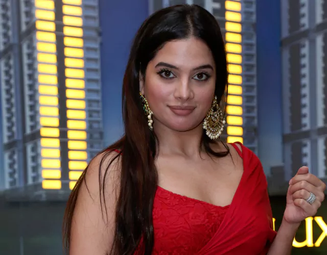 Tanya Hope Pictures